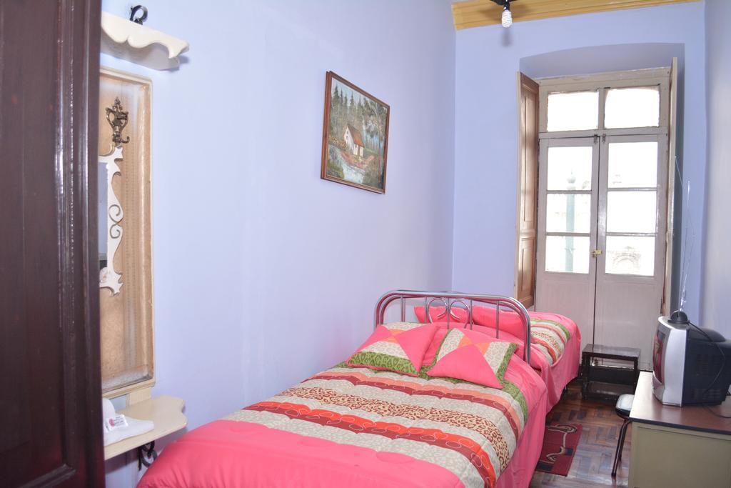 Habitación Doble con baño compartido