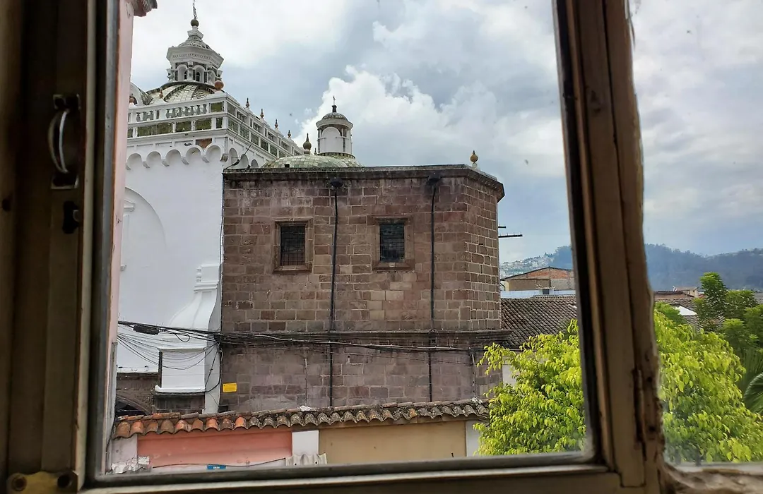 Hostal Juana de Arco-1